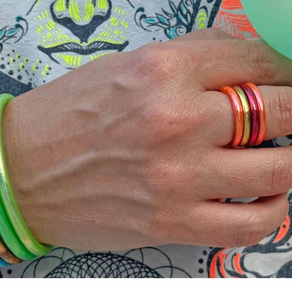 Single Thai Buddhist Temple Colorful Stackable Kumlai Ring Rush Rose Gold Sz 9.5 - Picture 2 of 4